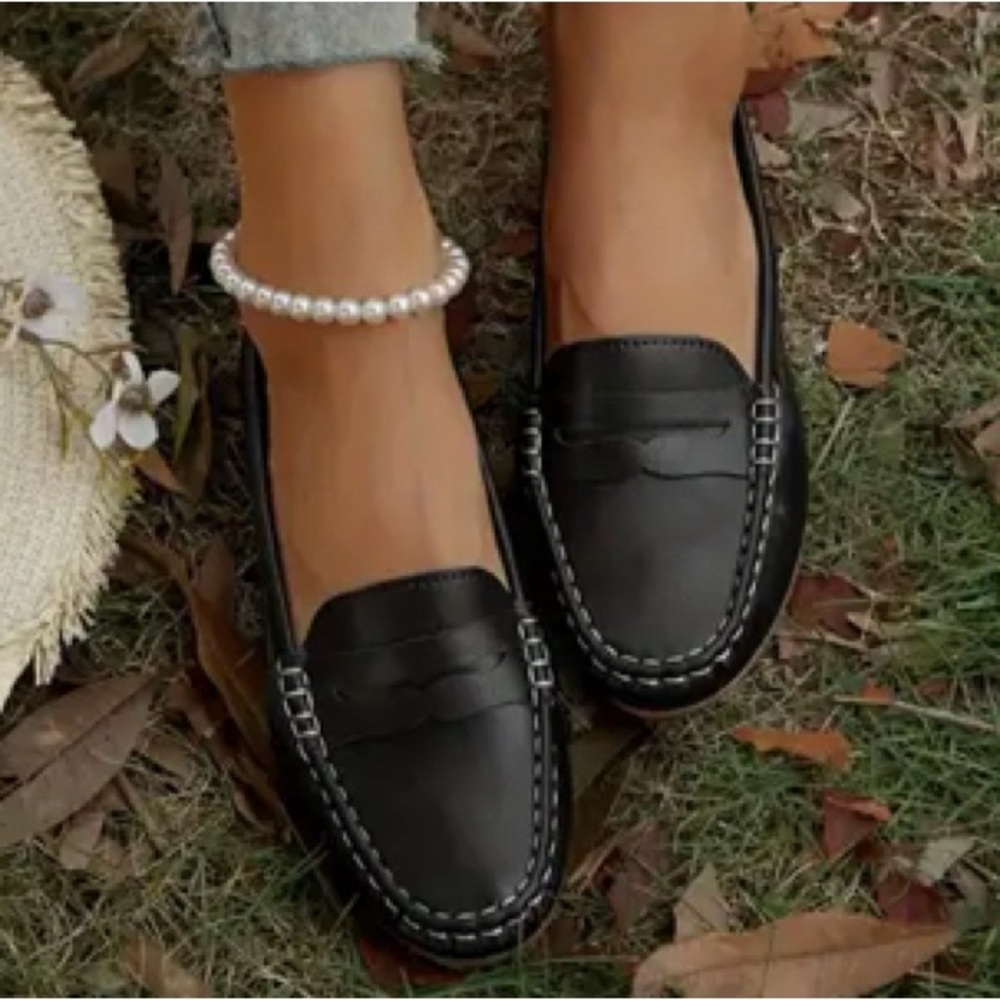 Classic Black Loafers Women’s Size 9.5